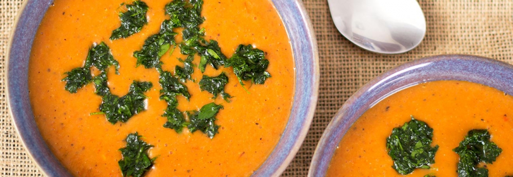 red pepper onion and lentil soup with parsley