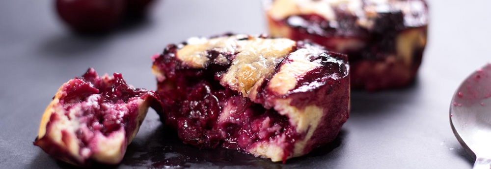 Mini cherry clafoutis with no added sugar