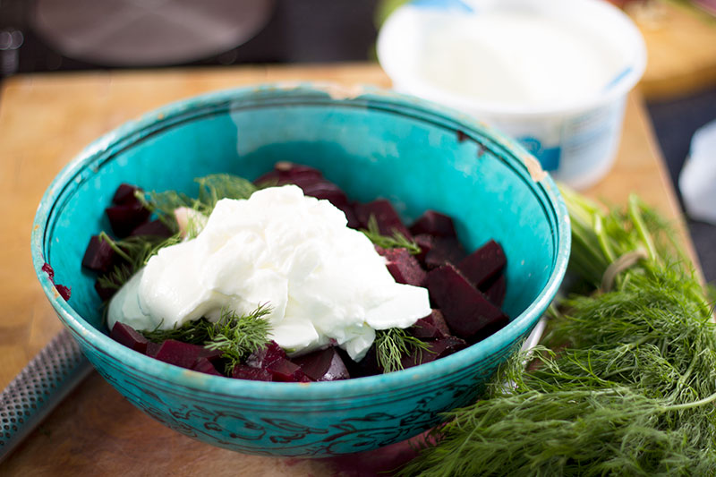 beetroot and dill yoghurt dip