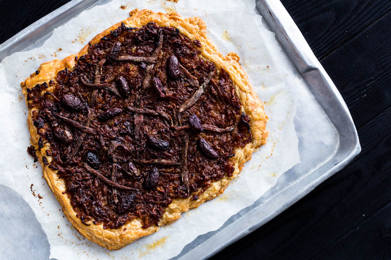 A beautiful French tart made with rich, sweet caramelised onions and topped with anchovies and kalamata olives, it's a welcome addition to any meal, picnic or sharing platter. The powerful flavours combine to make a taste sensation like only the French know how, so it's time for you to make room in your oven to bake a spelt Pissaladière!